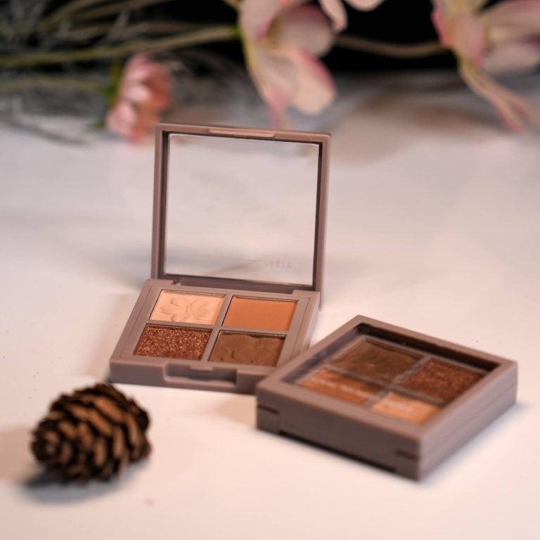 4-Color Earth Tone Eyeshadow Palette