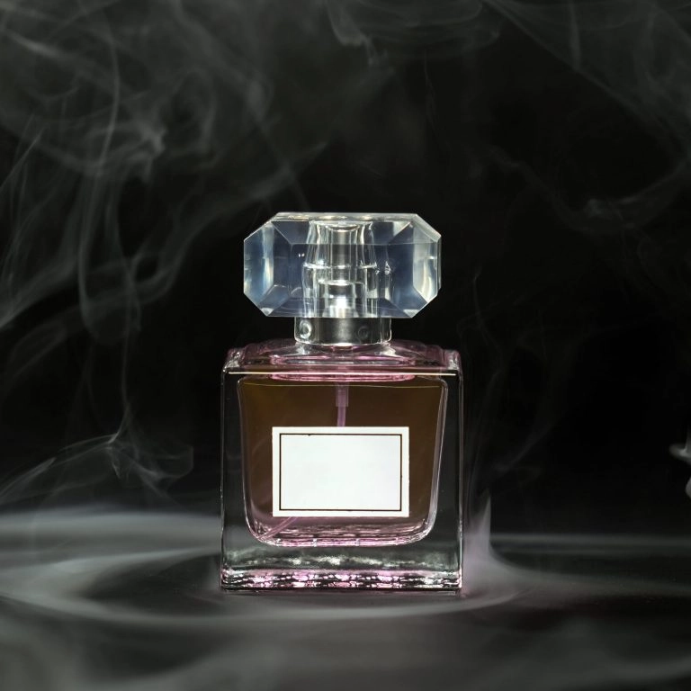 How the 5 Stages of Packaging Design Bring a Pink Perfume Bottle with Diamonds to Life