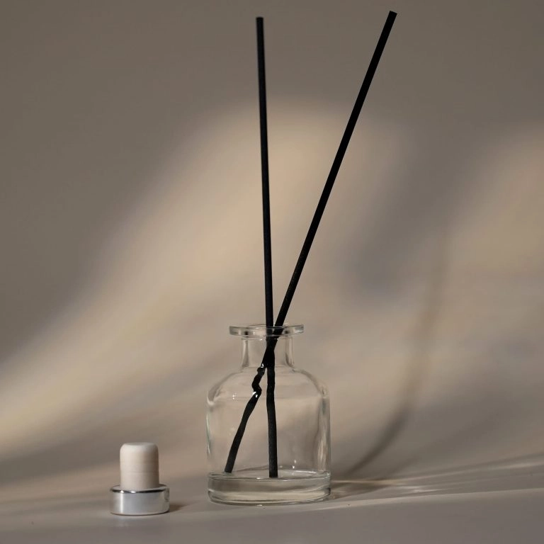 cylindrical reed diffuser bottle