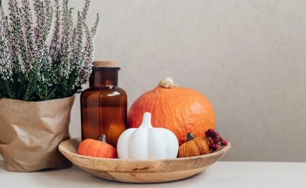 brown Thanksgiving diffuser bottle