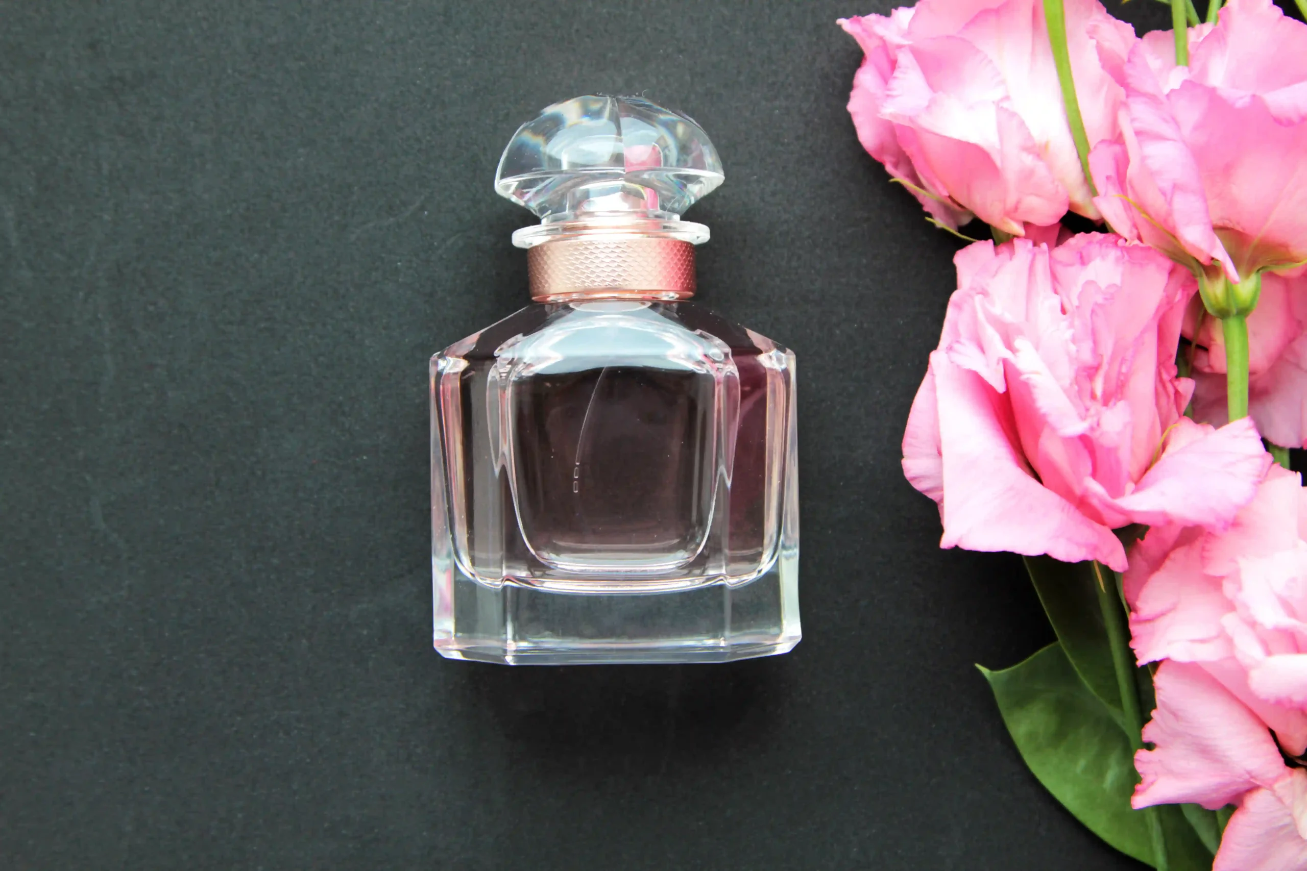 perfume bottle with-pink roses