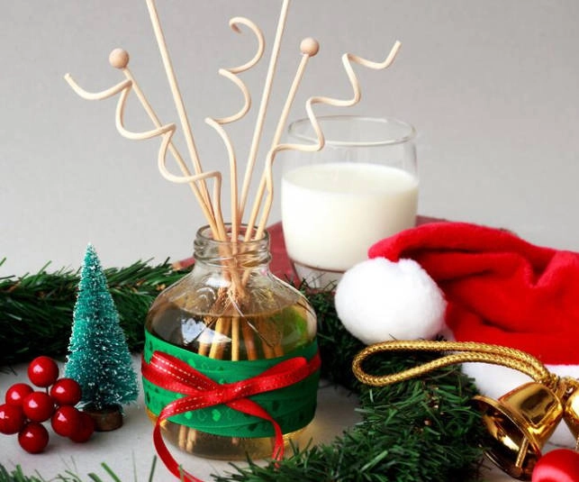 colorful Christmas diffuser bottle