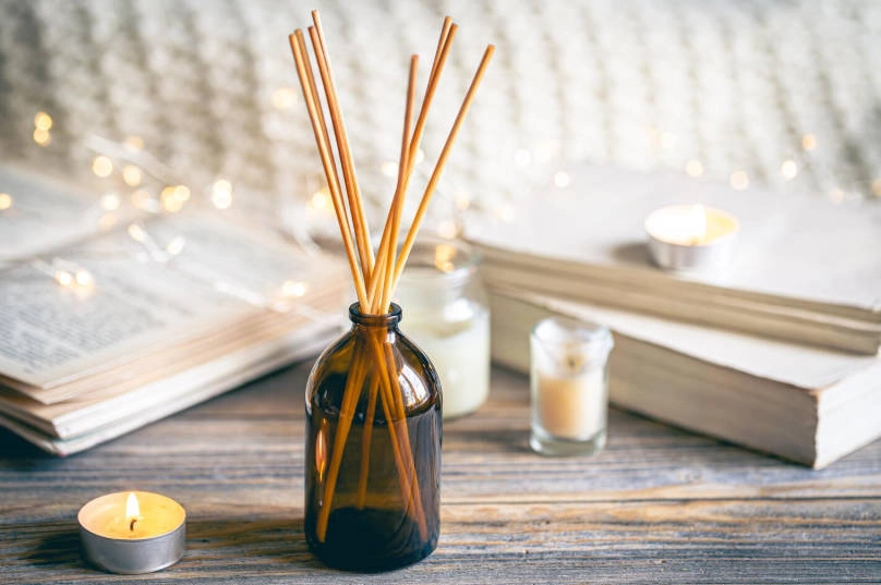 round aroma diffuser bottle