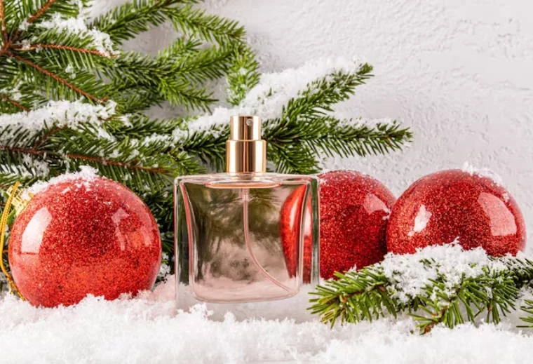 pink transparent perfume glass bottle